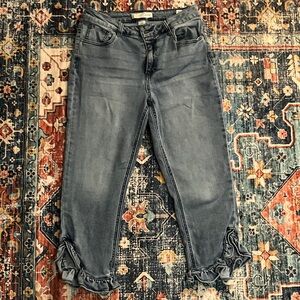 Elegant Blue Ruffle Hem Cropped Jeans